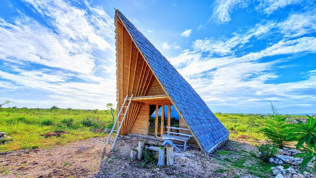 Hars Garden Sumba Hotel Waingapu Bagian luar foto
