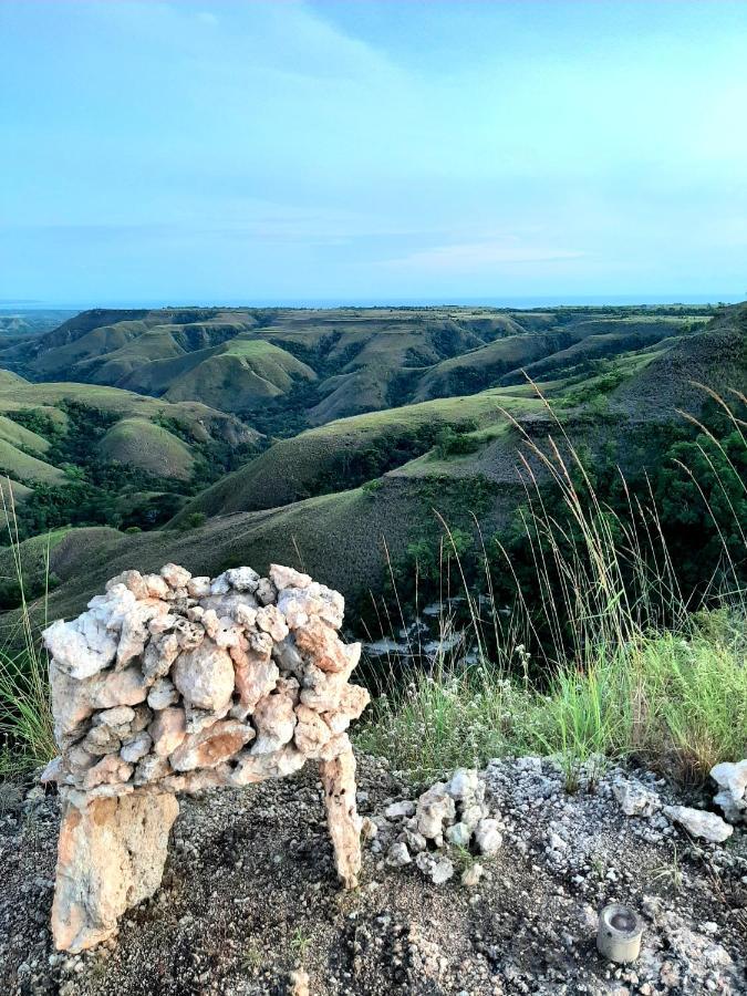 Hars Garden Sumba Hotel Waingapu Bagian luar foto