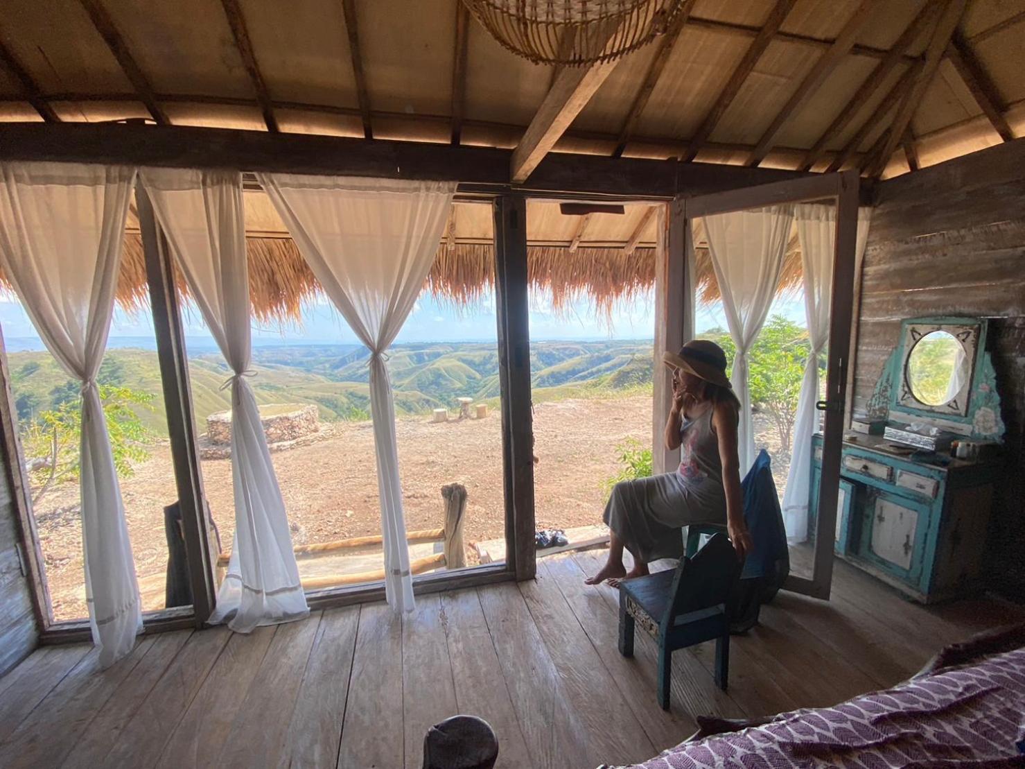 Hars Garden Sumba Hotel Waingapu Bagian luar foto